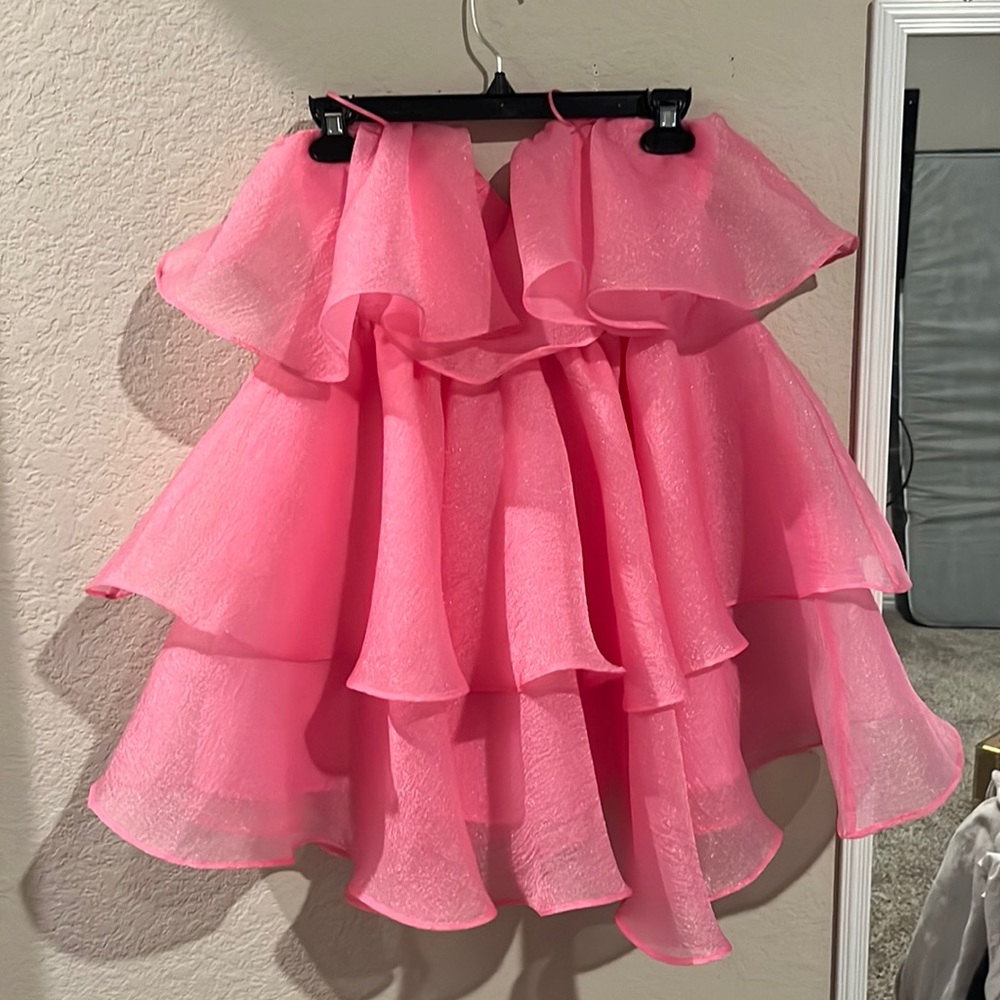 Size small